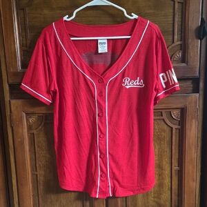 Cincinnati Reds VS PINK Button Up Jersey, M